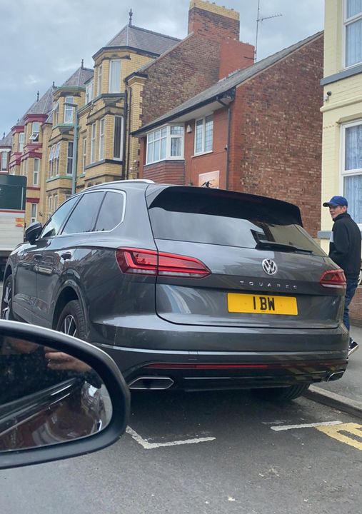 UK Number Plate 1 BW