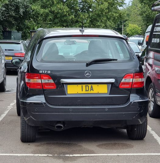 UK Number Plate 1 DA