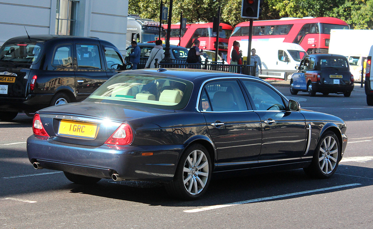 Embassy Diplomatic Flag UK Number Plate of Greece - 1 GRC