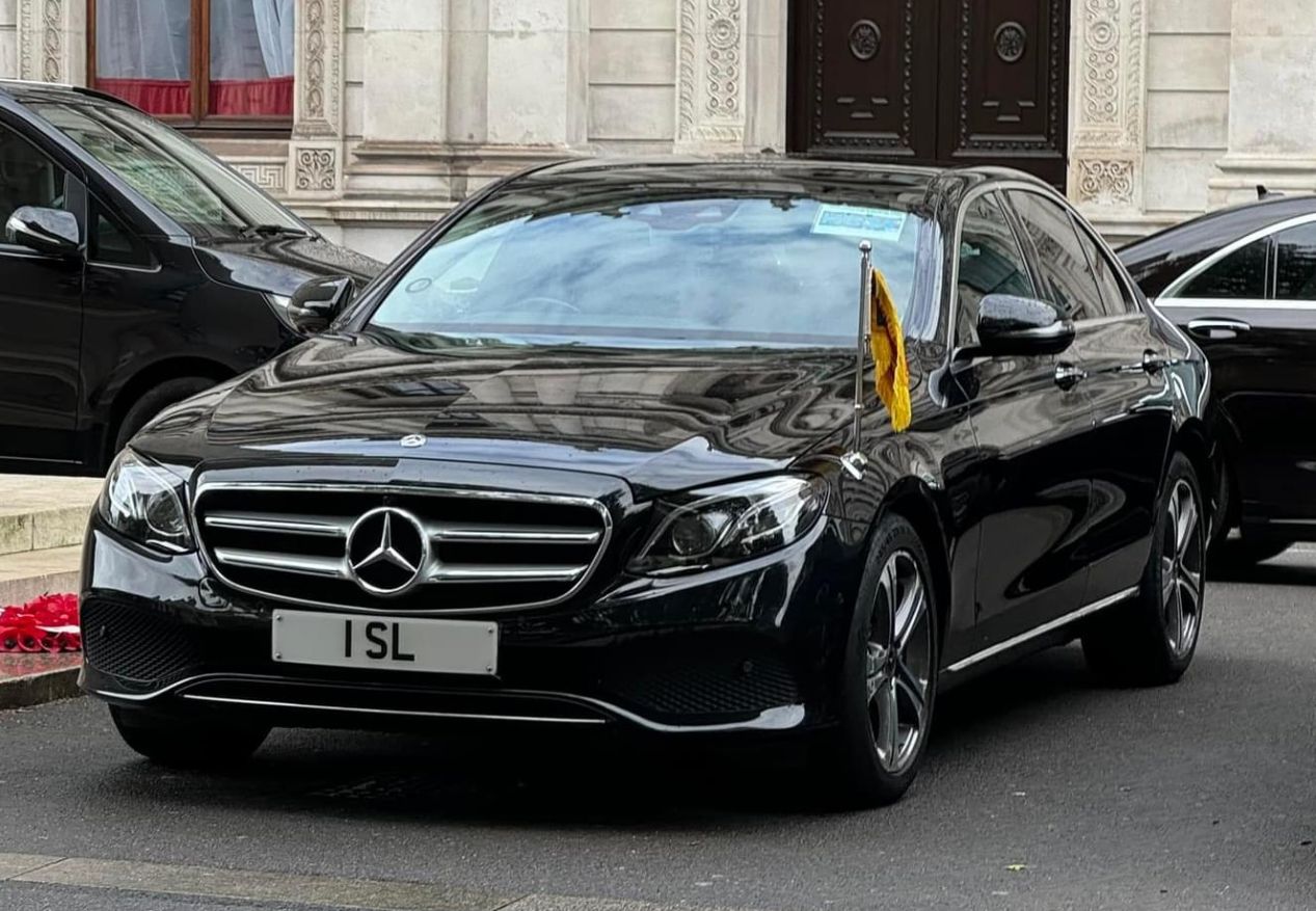 Embassy Diplomatic Flag UK Number Plate of Sri Lanka - 1 SL