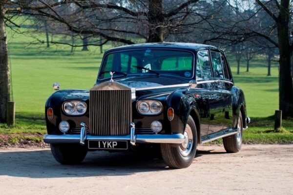 A.W. Lymn Funeral Director Luxury Car Hire 1 YKP
