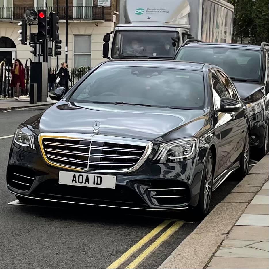 Embassy Diplomatic Flag UK Number Plate of Angola - AOA 1D