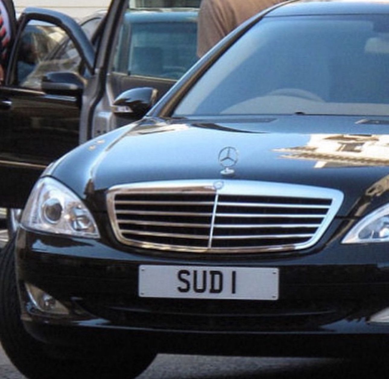 Embassy Diplomatic Flag UK Number Plate of Sudan - SUD 1