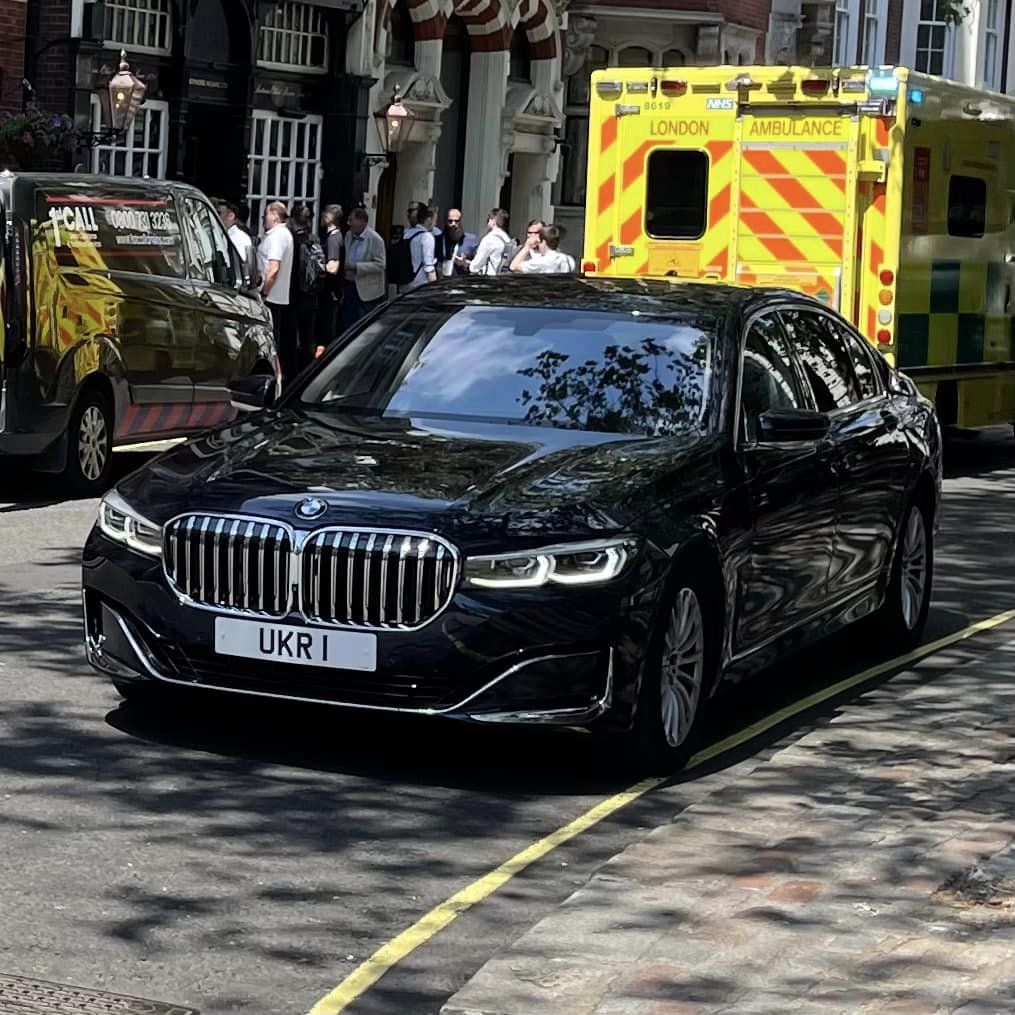 Embassy Diplomatic Flag UK Number Plate of Ukraine - UKR 1